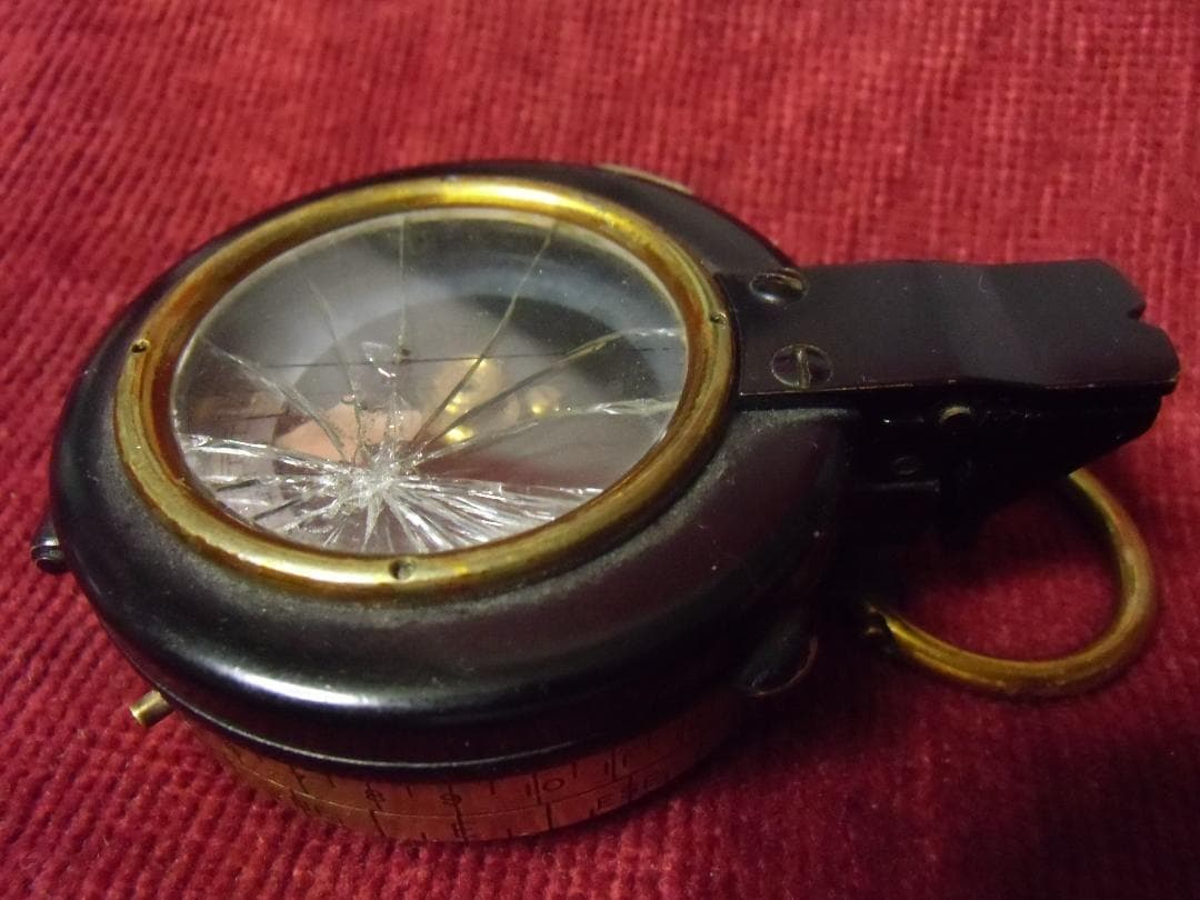 GB英国/イギリス＊E.R. Watts & Sons 社製コンパス（実物）