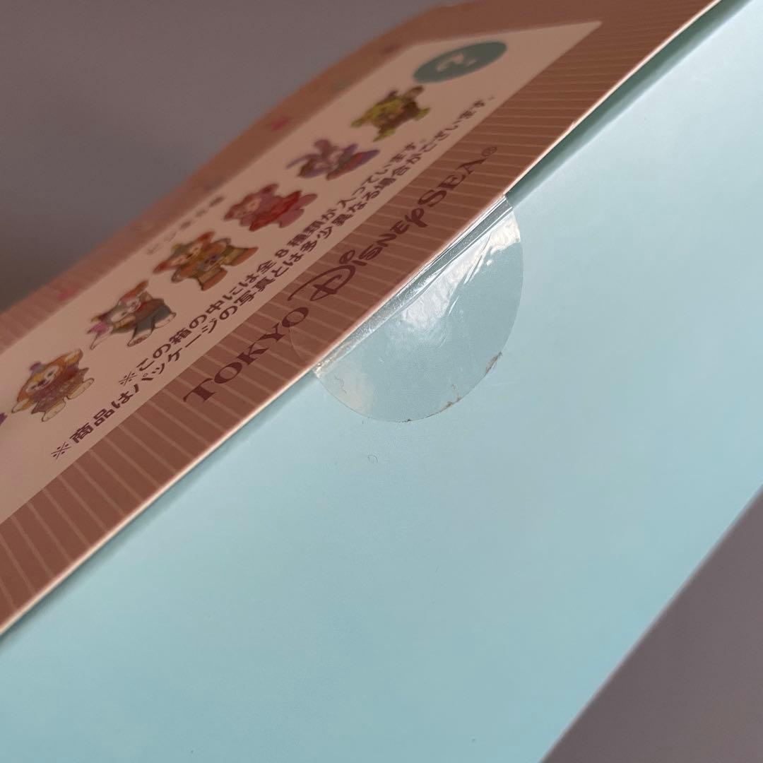 ダッフィー フロムオールオブアス　ピンバッジ 8種　コンプリート　新品未開封