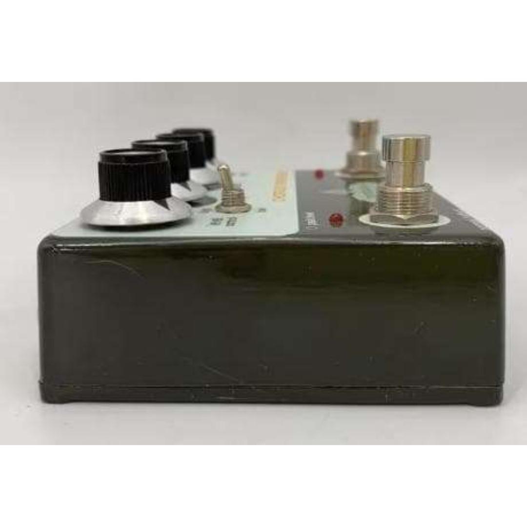 TRIUNGULO LAB CHORUS ENSEMBLE ギターエフェクター