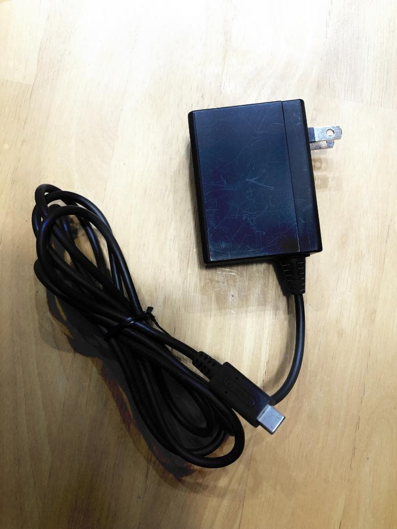 【美品】Nintendo Switch 本体 Joy-Con 赤青 箱付