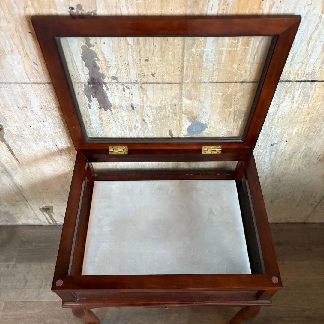 The Bombay Company 猫脚 キュオリオケース サイドテーブル