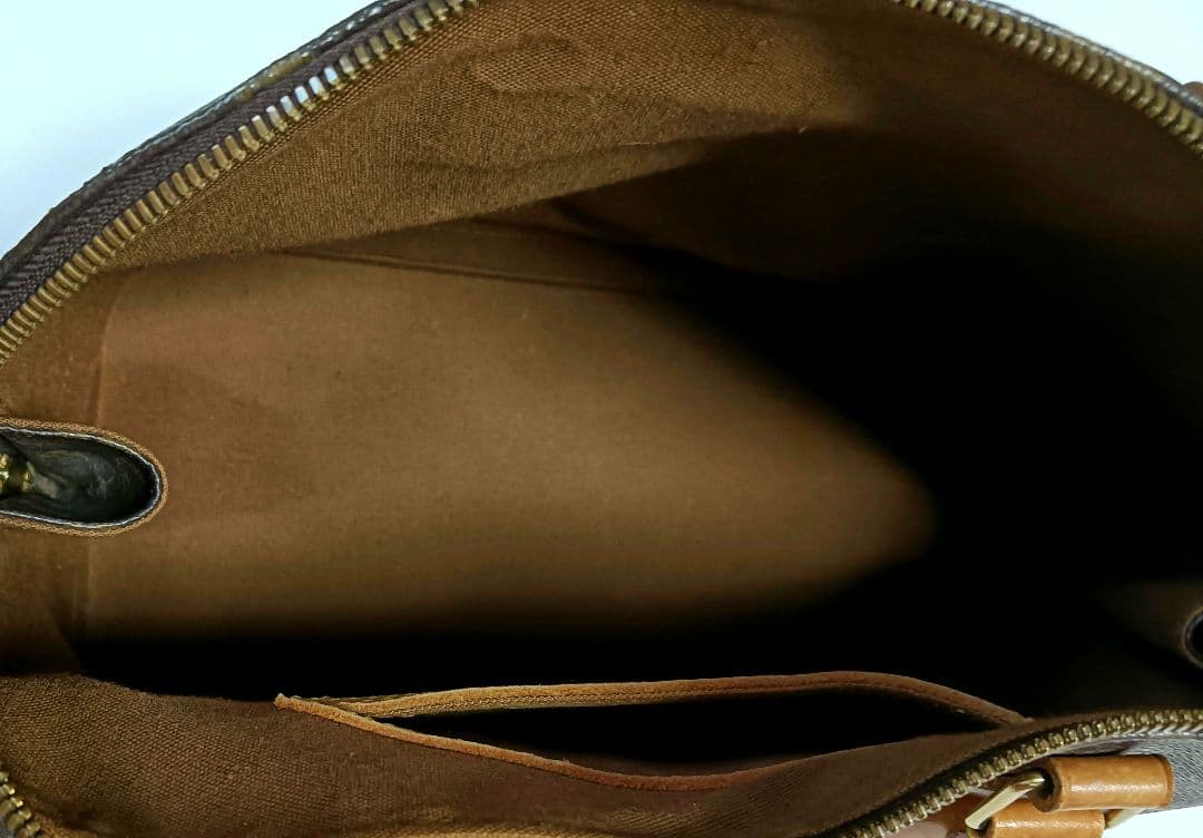 Louis Vuitton paris オールドヴンテージバッグ　鍵付き