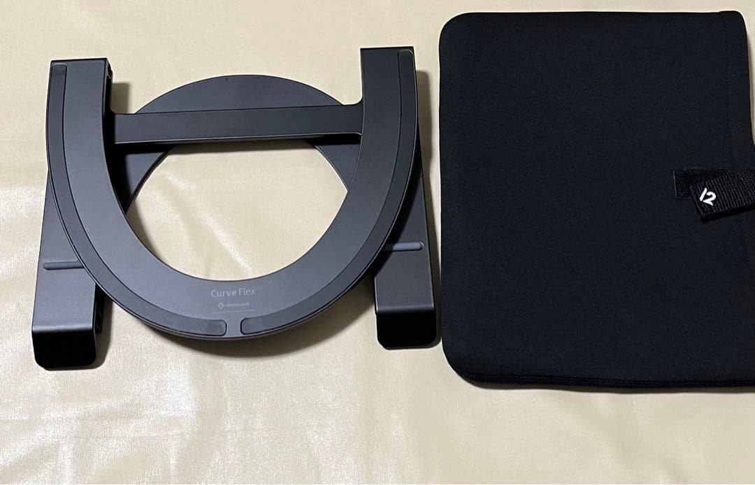 Curve Flex MacBook用スタンド マルチカラー Twelve South Curve Flex