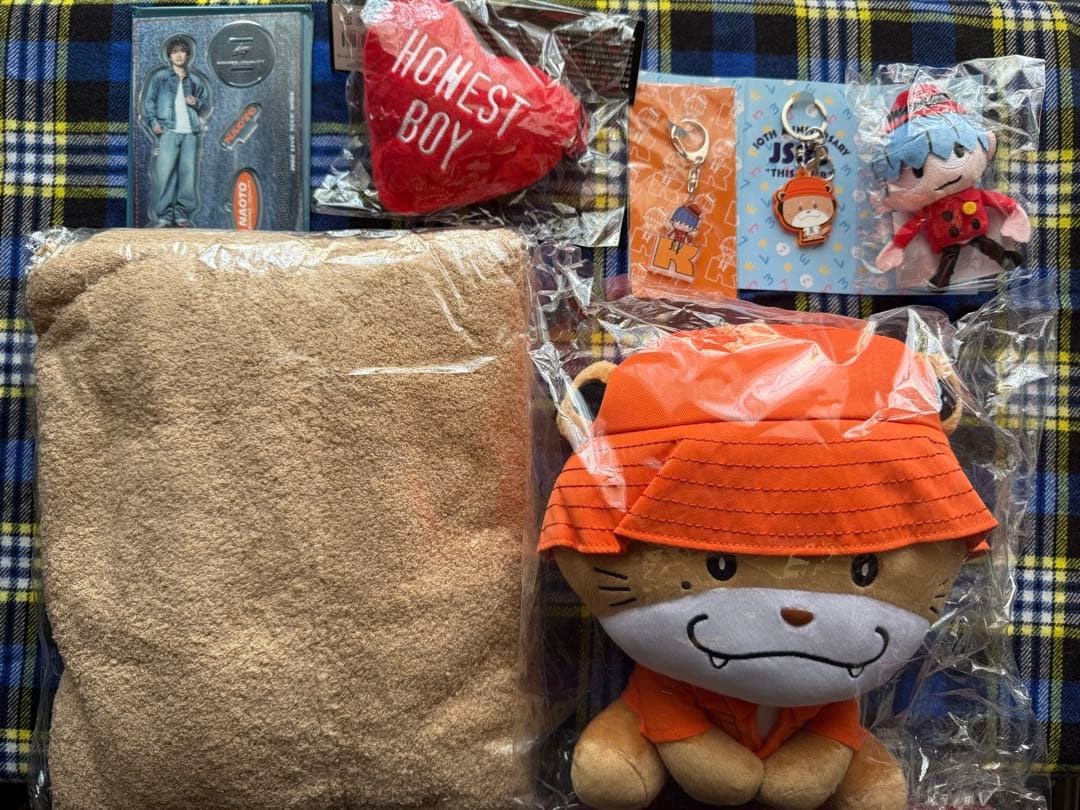 三代目JSB・EXILE NAOTO グッズまとめ売り - メルカリ