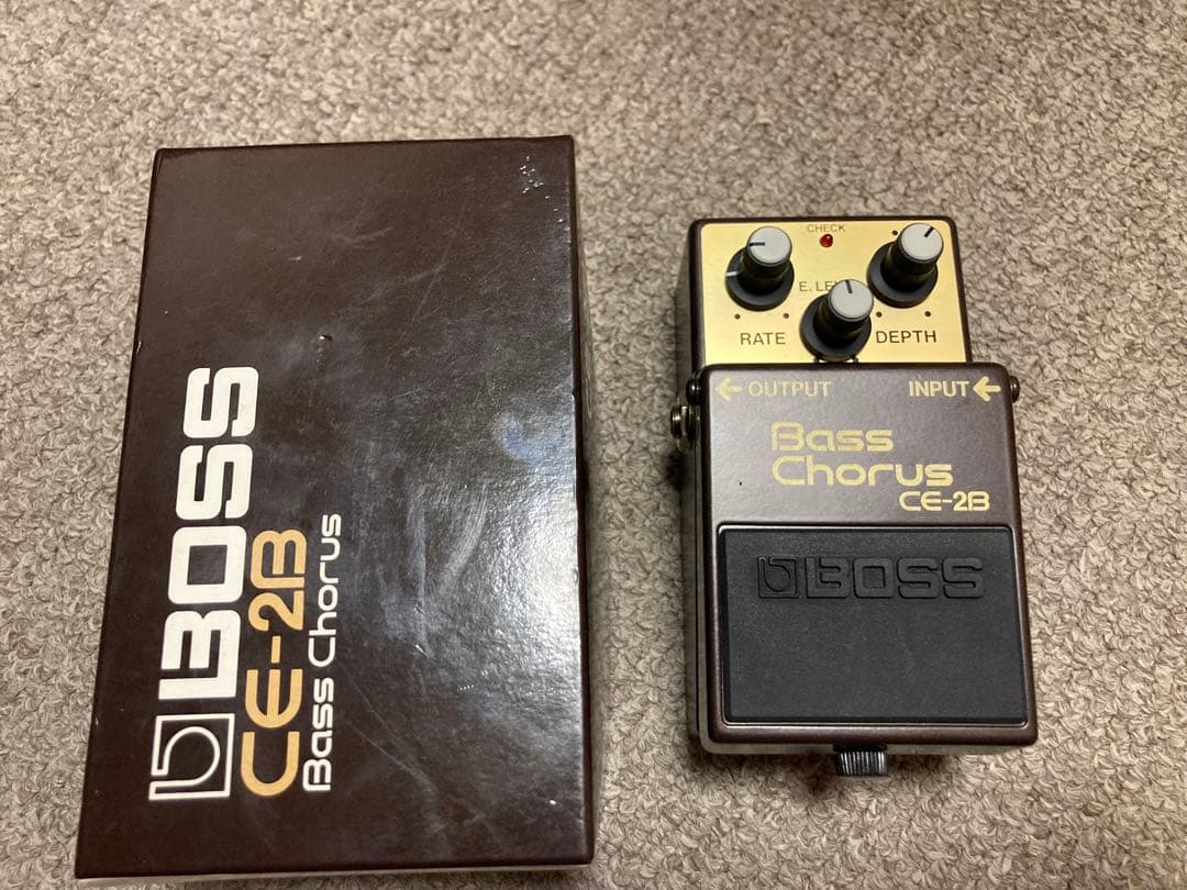 日本製 BOSS CE-2B Bass Chorus エフェクター コーラス