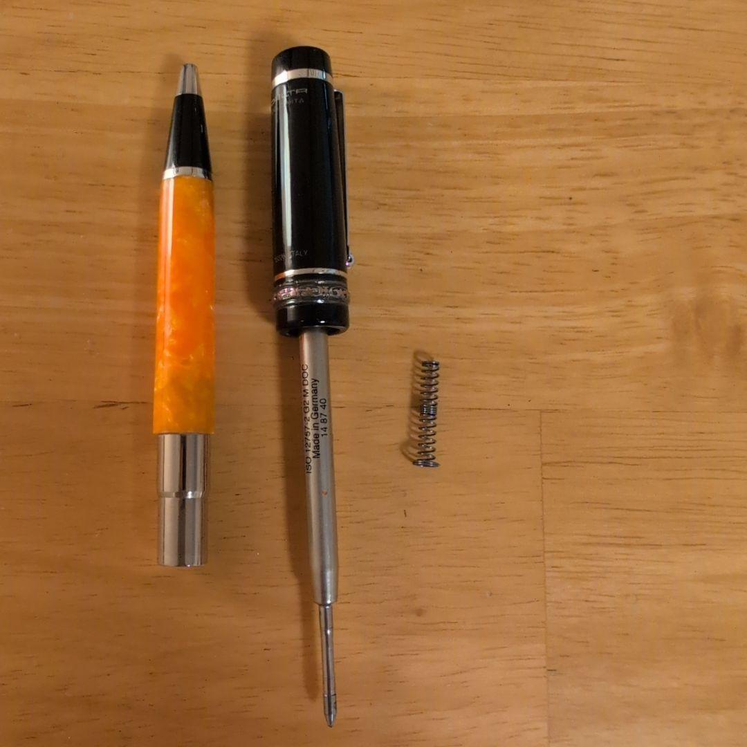 DELTAのボールペン 本体のみ