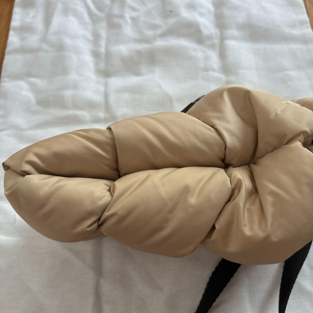 新品 未使用 モンクレール MONCLER ショルダーバッグ スマホショルダー