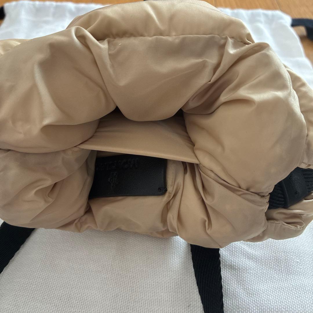 新品 未使用 モンクレール MONCLER ショルダーバッグ スマホショルダー