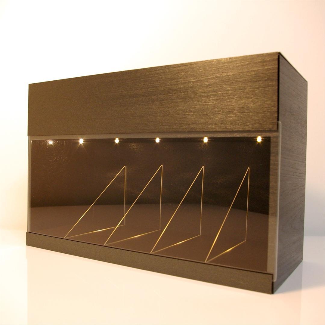 ay⭐︎⭐︎＊・W75.D25.H50cmディスプレーBOXネオジオラマ