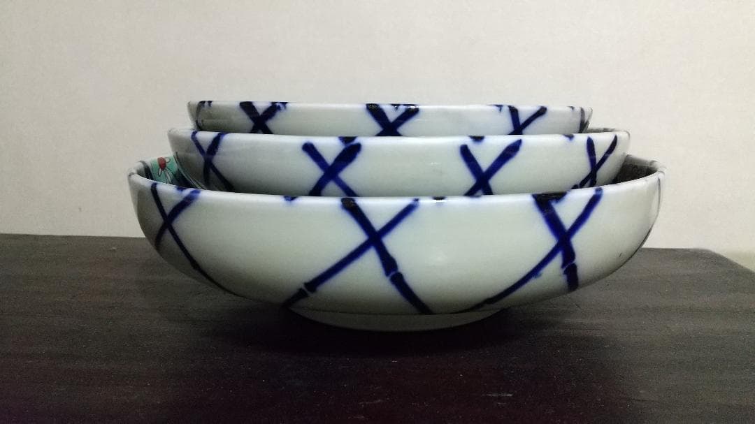 古伊万里 小振 色絵 網目紋 三つ鉢・深皿（大）径24.5×