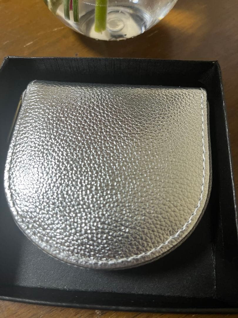 d*n様 奉仕品　菊葉文化協会　菊の紋　シルバー ケース