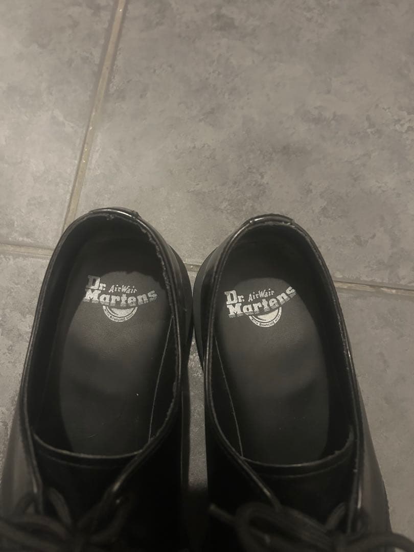 美品ドクターマーチン　Dr.martens 3ホール 1461 白ステッチUK8