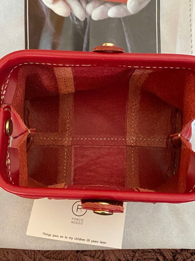 新品未使用　クラフトシリーズ　がま口ポーチ　PORCO ROSSO