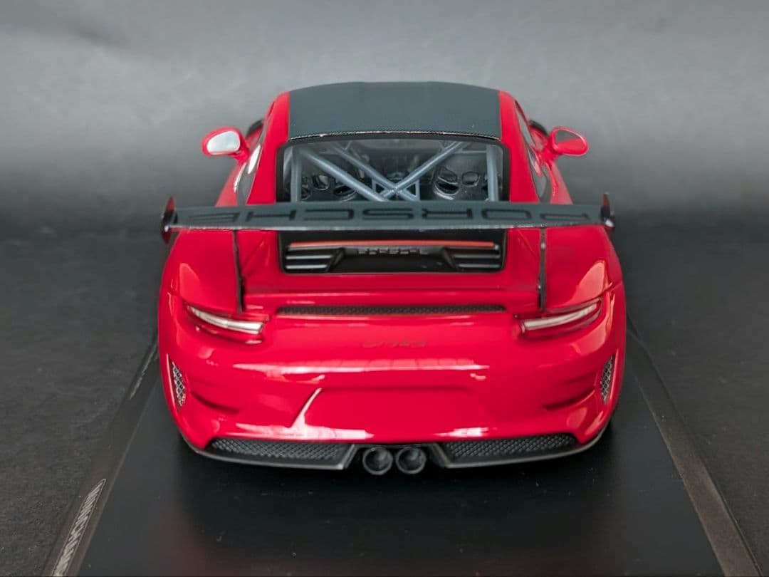 ミニチャンプス 1/18 ポルシェ 911 GT3 RS 2019 レッド
