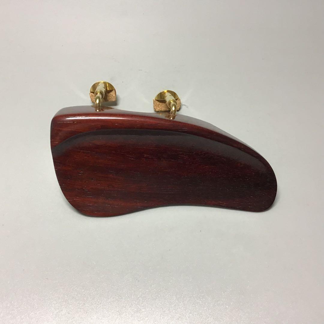 工芸会正会員　松岡裕治による　紅ローズ紫檀　バーバー型　バイオリン顎当