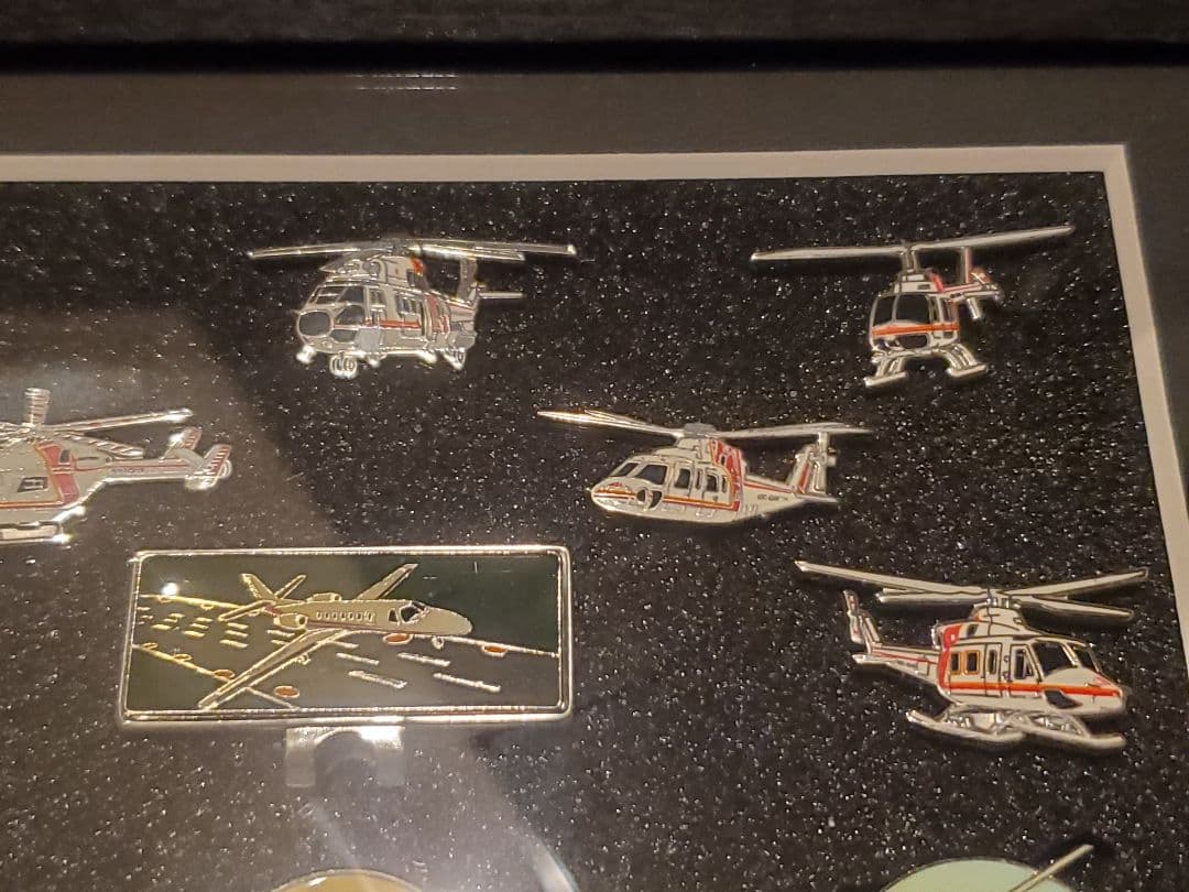 激レア限定☆非売品☆極美品ヘリコプター朝日航洋記念ピンバッチ2008