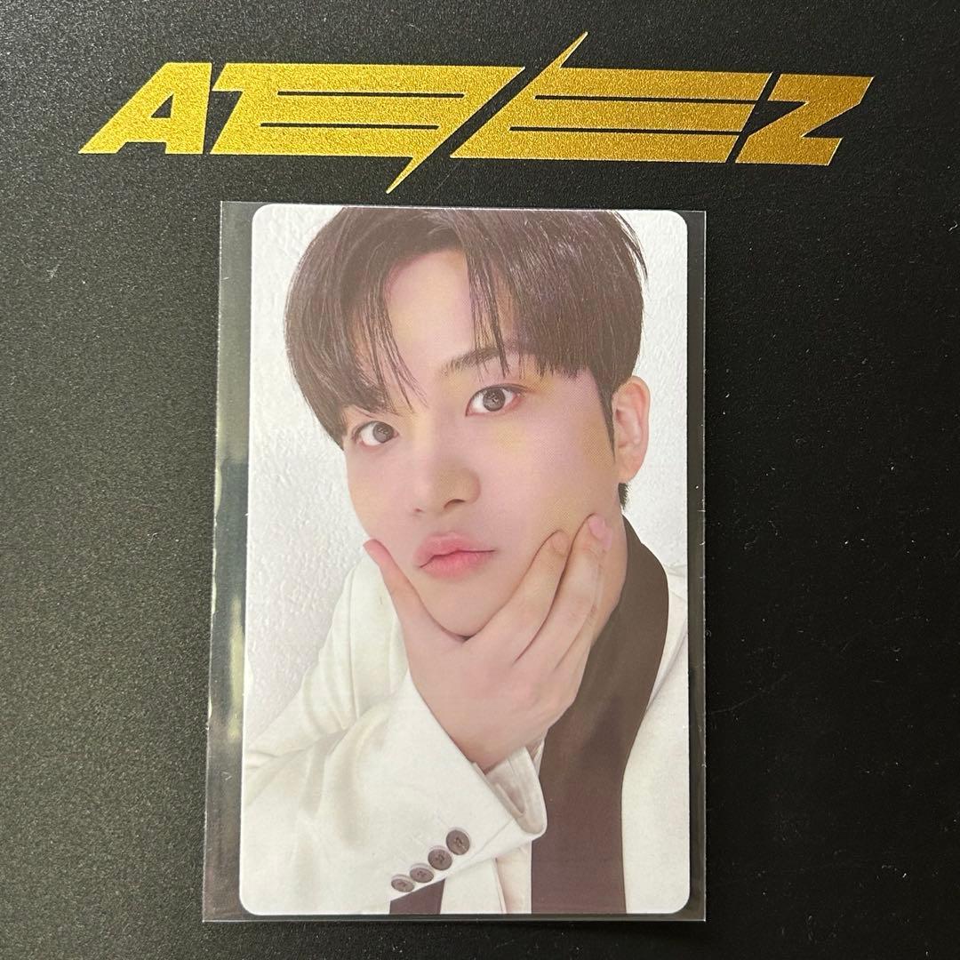ATEEZ IYF MD Mitoポーチ トレカ ジョンホ - メルカリ