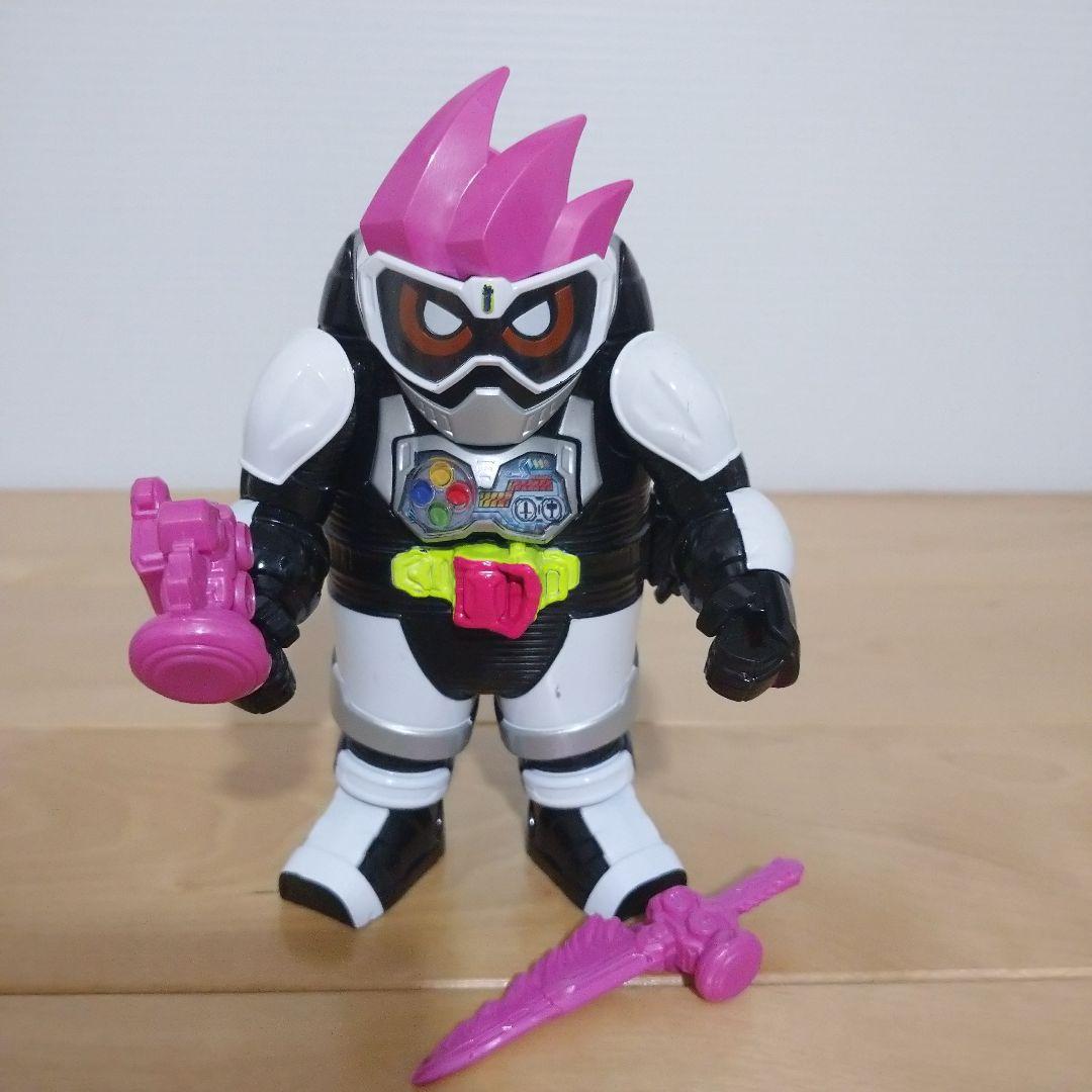 仮面ライダーエグゼイド LVURレベルアップライダーシリーズ