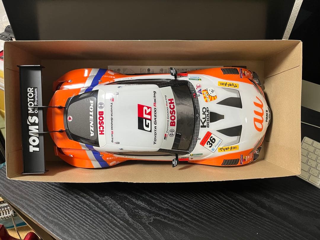 タミヤ 1/10 RC au TOM'S GR Supra スペアボディ