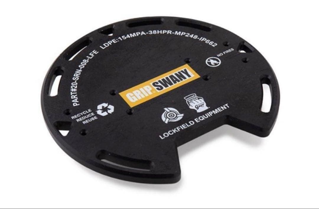 激レア グリップスワニー × LFE テーブル スツール ネイバーフッド アシモ