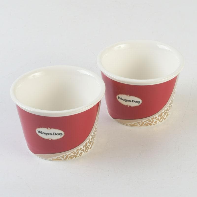 ハーゲンダッツ　スーパープレミアムクラブ　カップ＆スプーン　C　9364