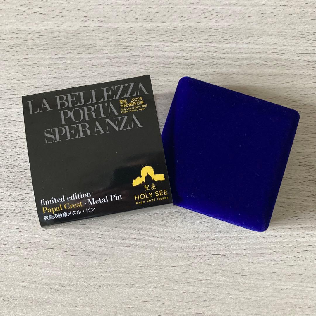 大阪・関西万博 イタリア バチカン 限定 ピンバッジ シリアル 072/100