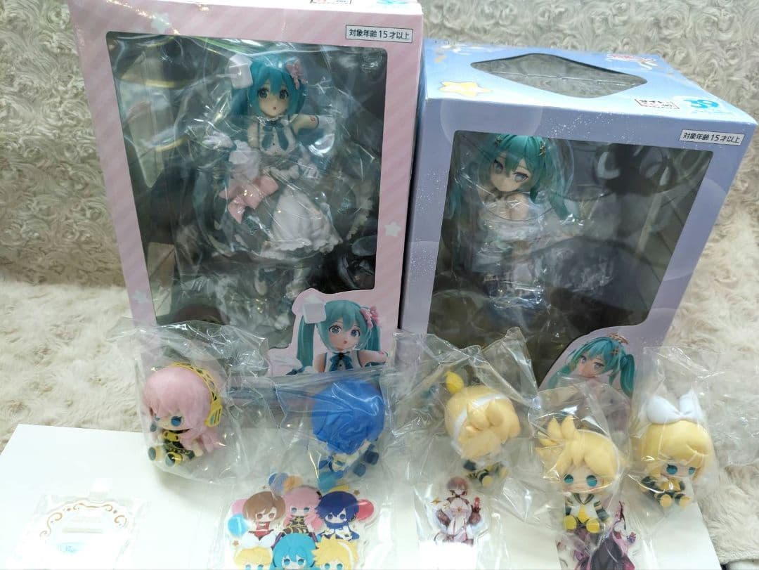 ボーカロイド グッズ まとめ売り 初音ミク 桜ミク グッスマくじ 鏡音