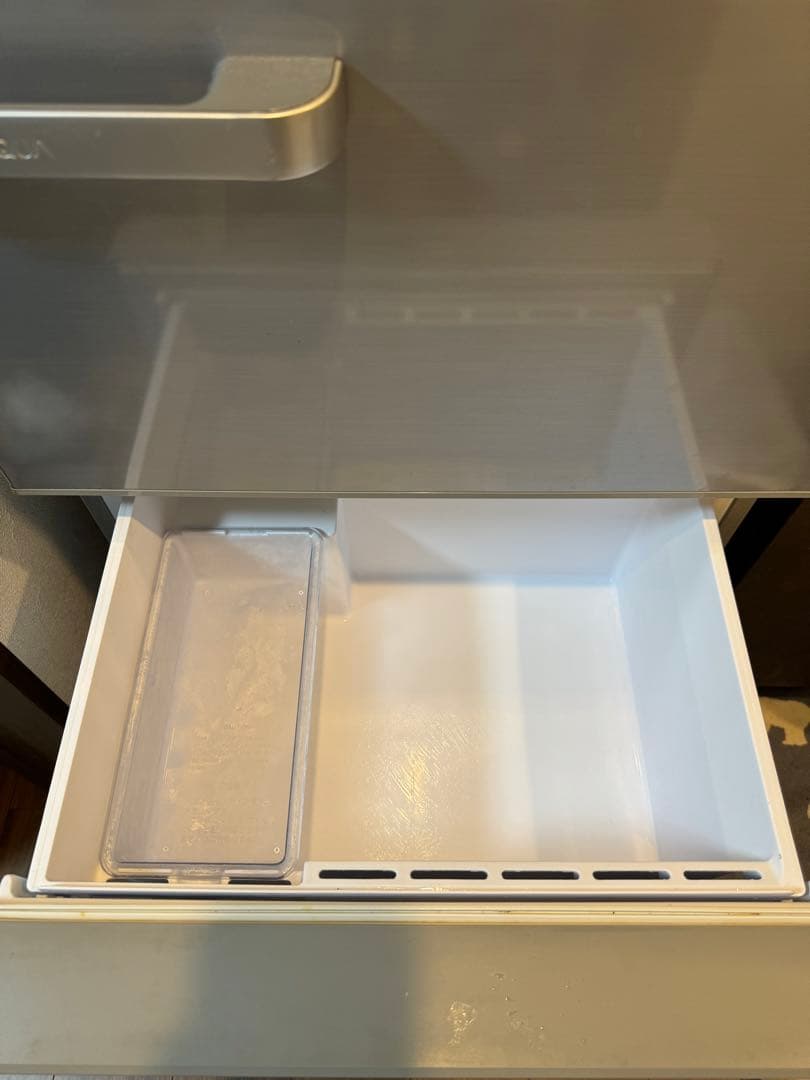 冷蔵庫　AQR-27G2