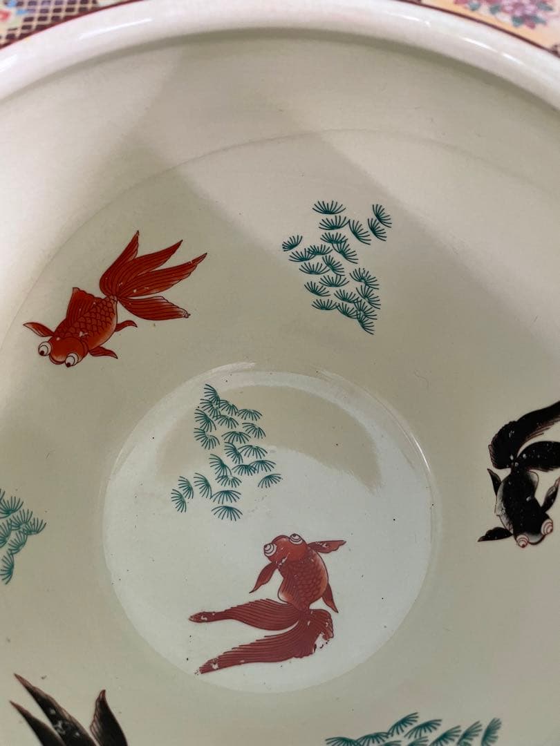 水鉢孔雀絵柄模様金魚鉢メダカ鉢水瓶火鉢骨董壺