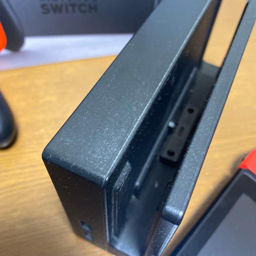 Nintendo Switch 本体 青/赤 Joy-Con 付属品