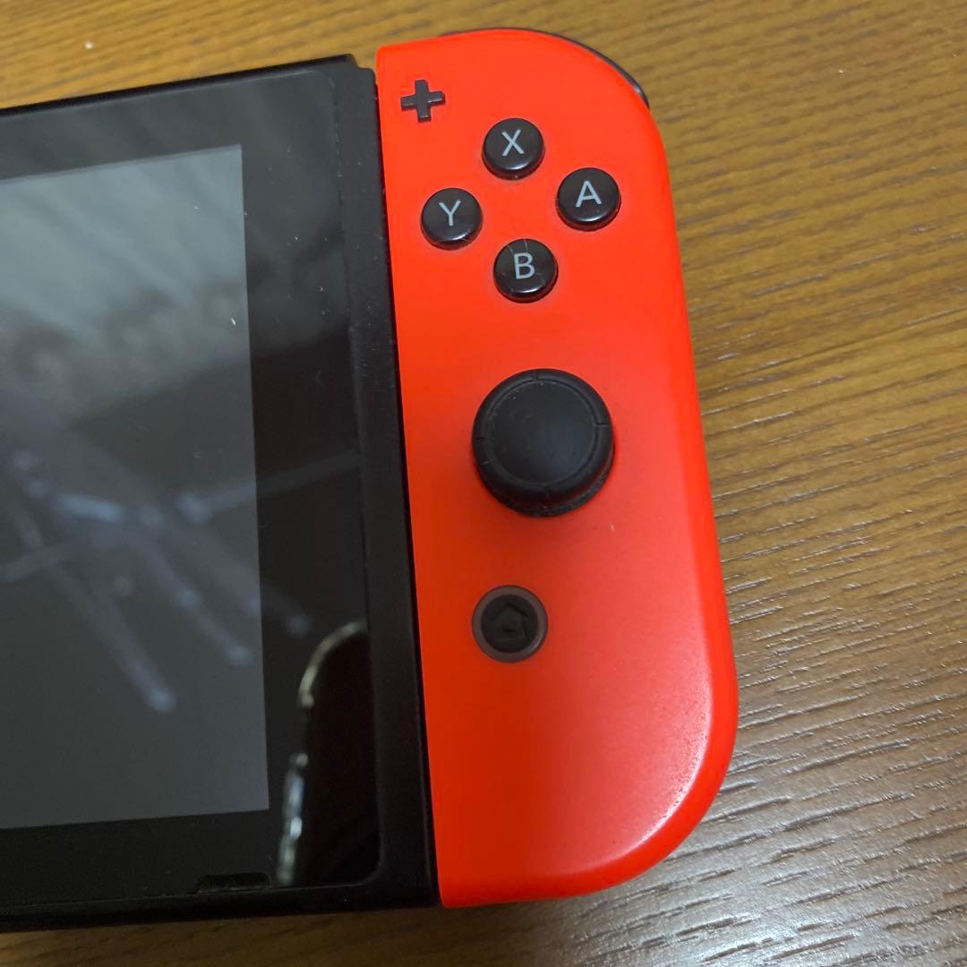 Nintendo Switch 本体 青/赤 Joy-Con 付属品