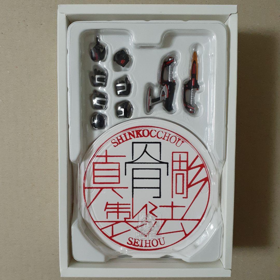 S.H.Figuarts 真骨彫製法 仮面ライダーカブト ライダーフォーム