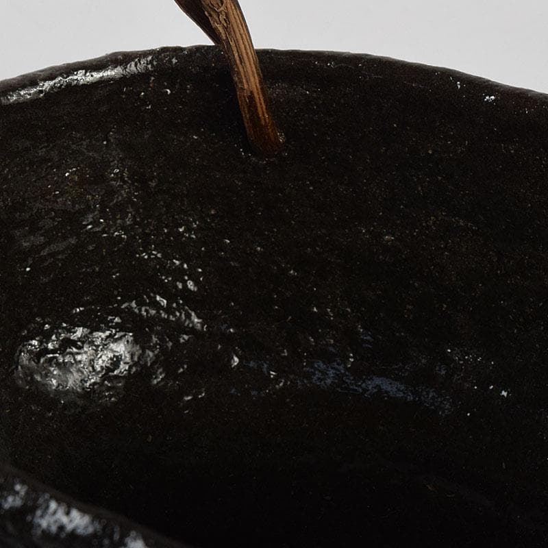 茶道具　伊曽嶋窯　渓古石香作　黒釣舟花入　共布　堀内宗完極め箱　C　R8476