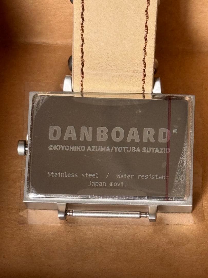 ダンボー モデル　リストウォッチ 腕時計