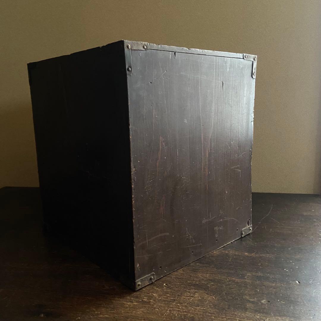 古い小引き出し 年代物 時代家具 3段 鍵付き