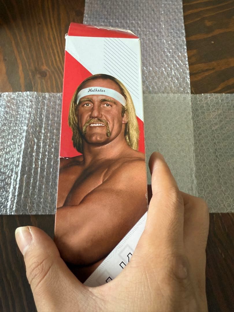 WWE Hulk Hogan フィギュア