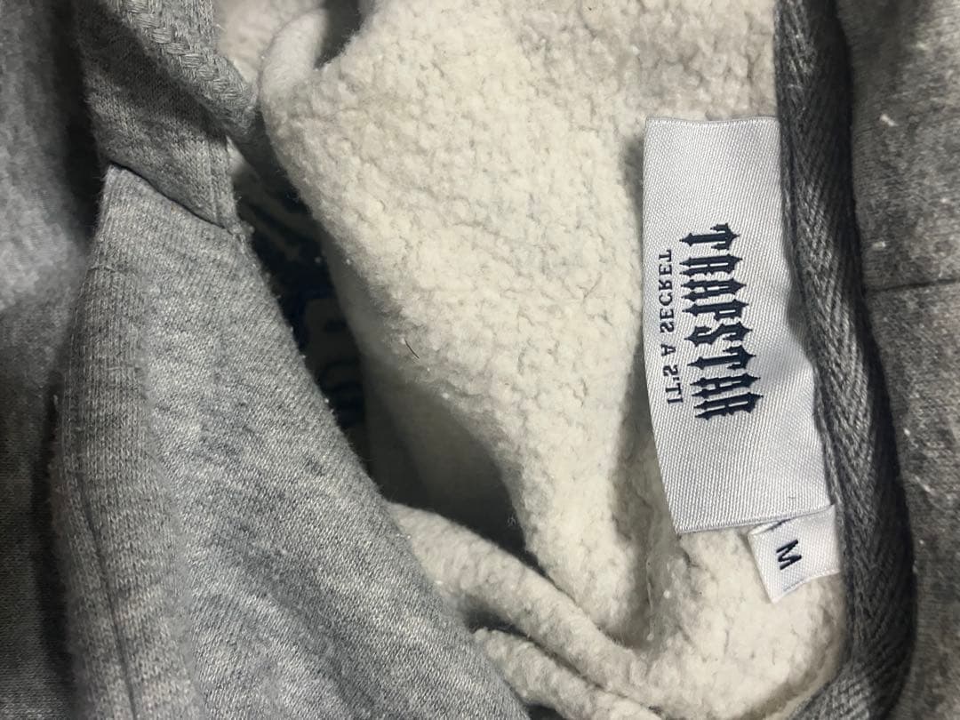 trapstar (トラップスター) shooters セットアップ　グレー