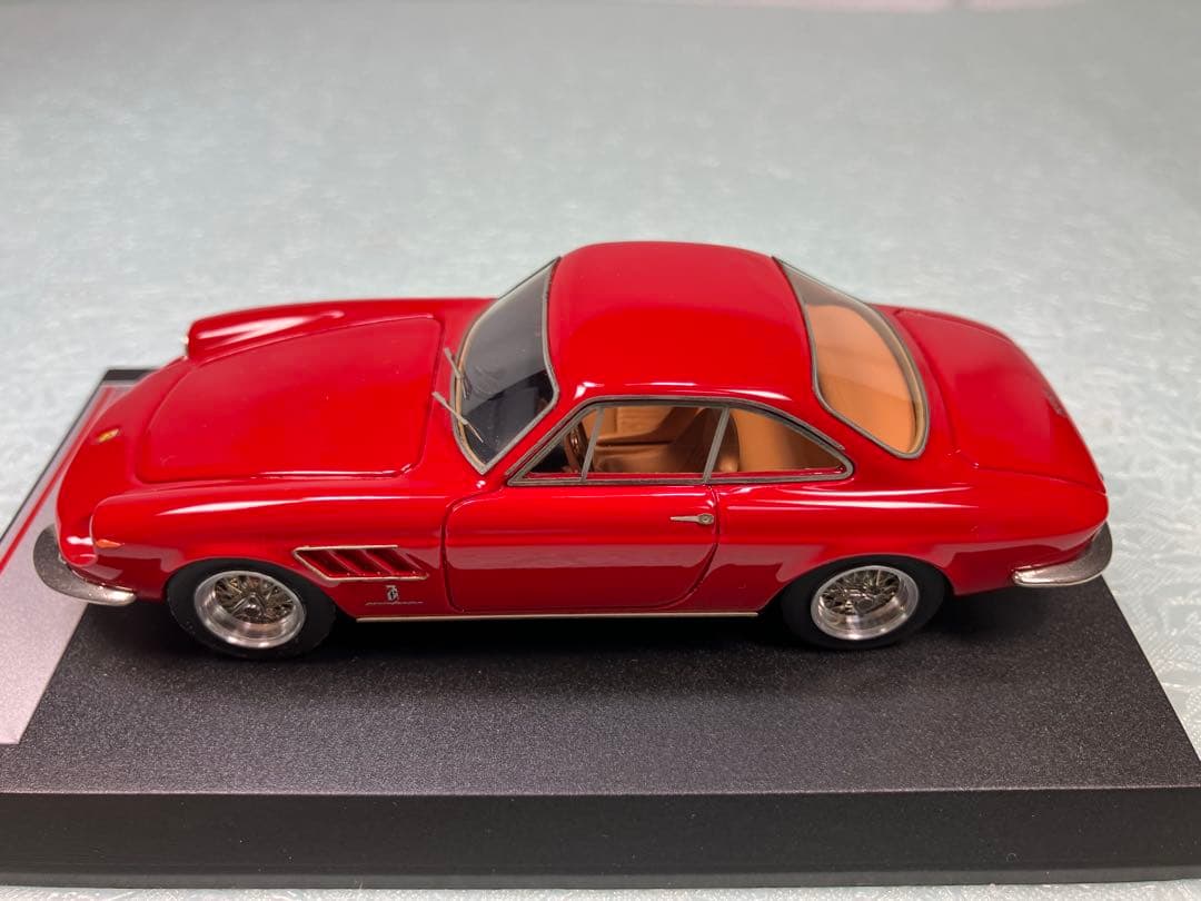 BBR フェラーリ330GTC ストリート　1966年　レッド