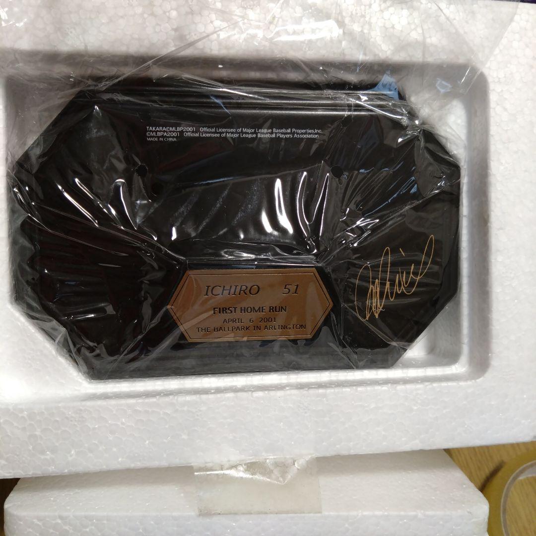 イチロー フィギュア 　 メモリアルスタチュー