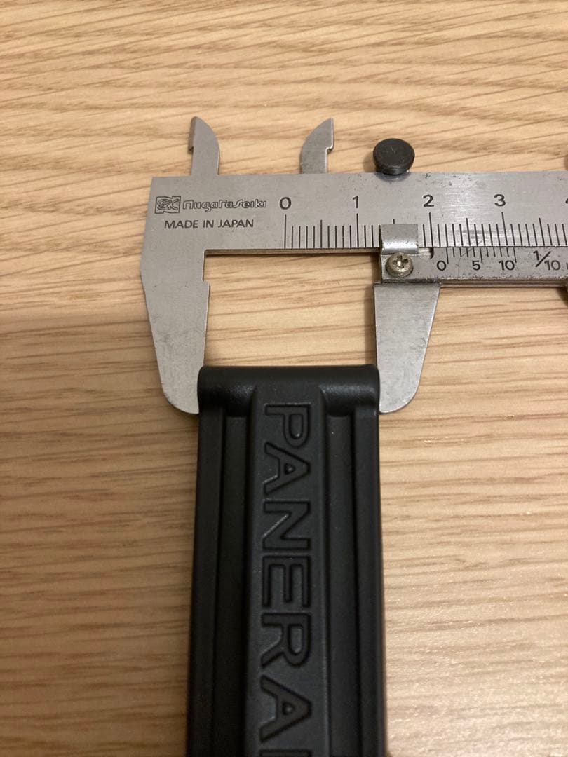 Panerai パネライ ラバーベルト ブラック ラグ幅22mm 尾錠幅20mm