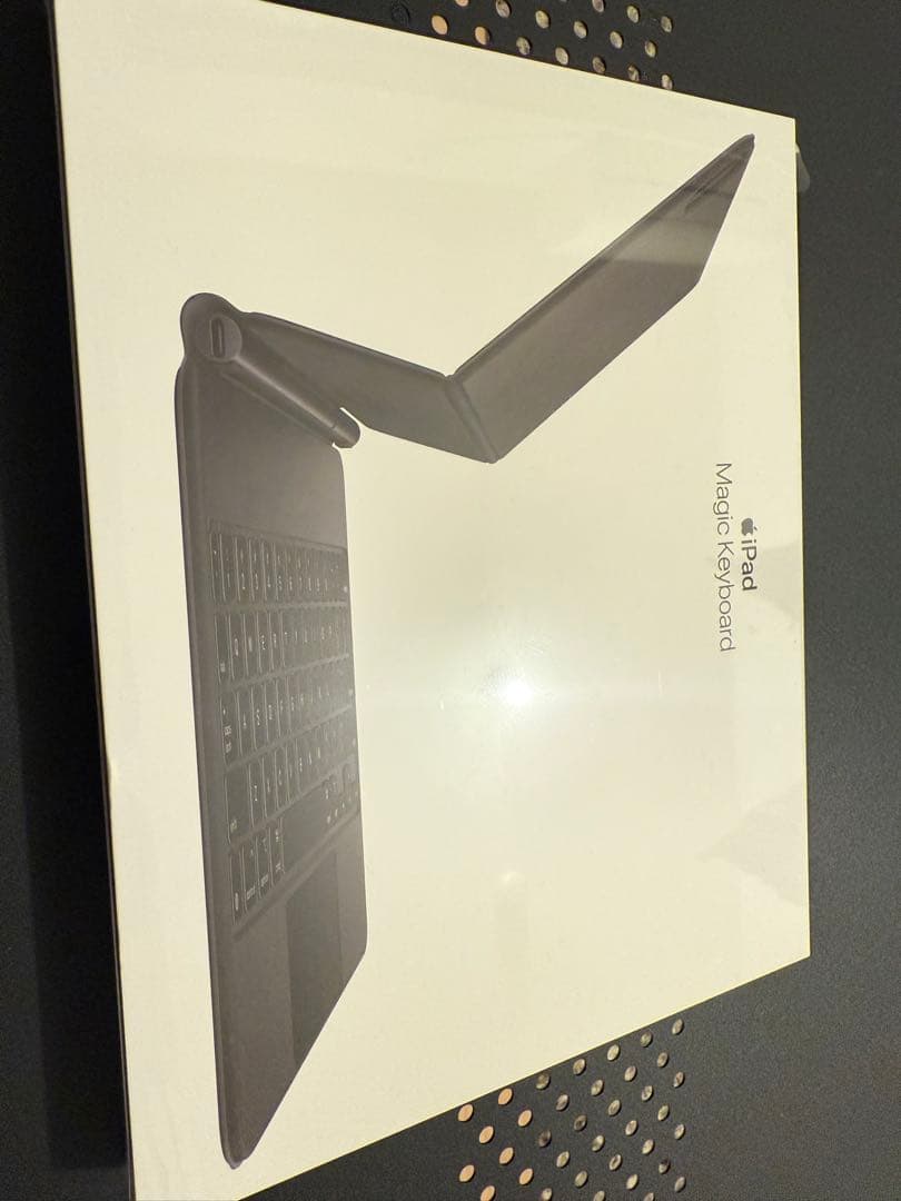 新品未開封】Apple iPad Magic Keyboard シュリンク付き シュリンク付き未開封 即発送】 11インチ Magic Keyboard シュリンク