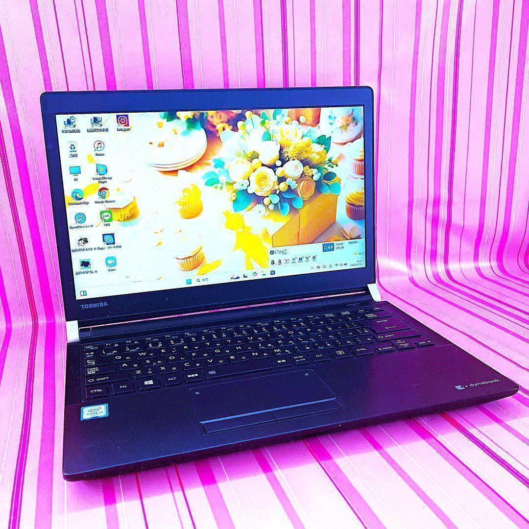 34✨高スペック・小型・メモリ16・SSD・Win11✨黒TOSHIBAパソコン