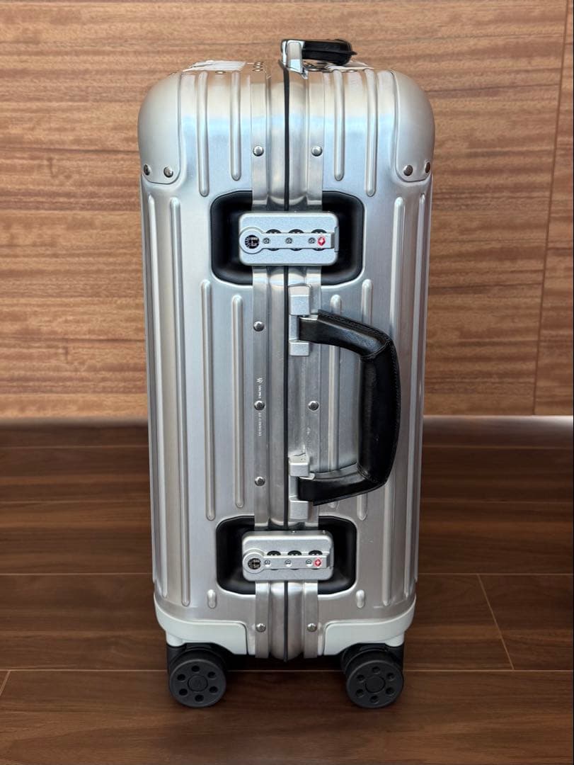 RIMOWA Original キャビン ツイスト シルバー＆ブラック 生涯保証