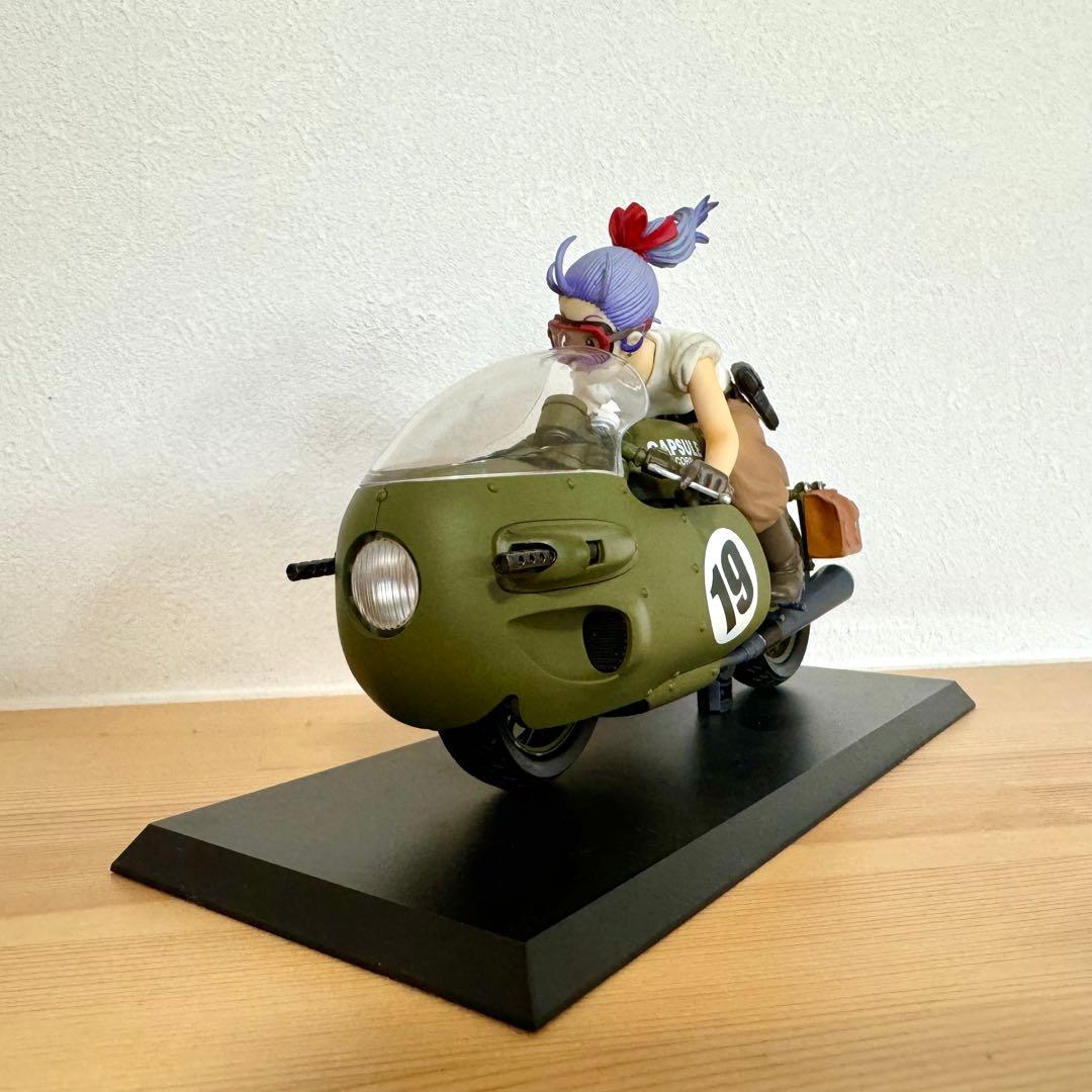 美品　ドラゴンボール　デスクトップリアルマッコイ　03ブルマ