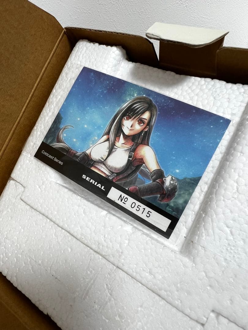 新品 ファイナルファンタジー7 ティファロックハート コールドキャストフィギュア