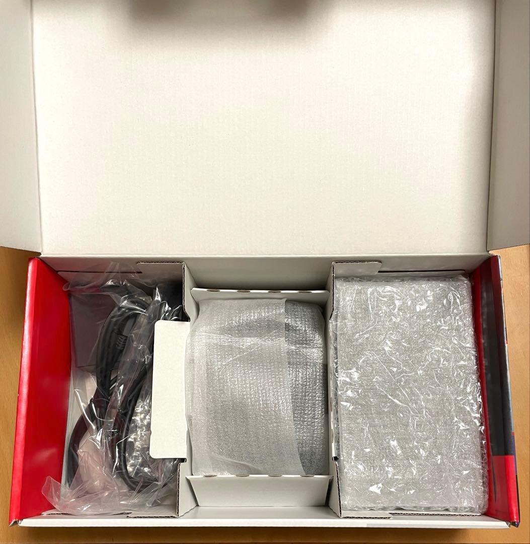 【美品】Switch 本体 保護フィルム・外箱・付属品あり 動作確認済 初期化済