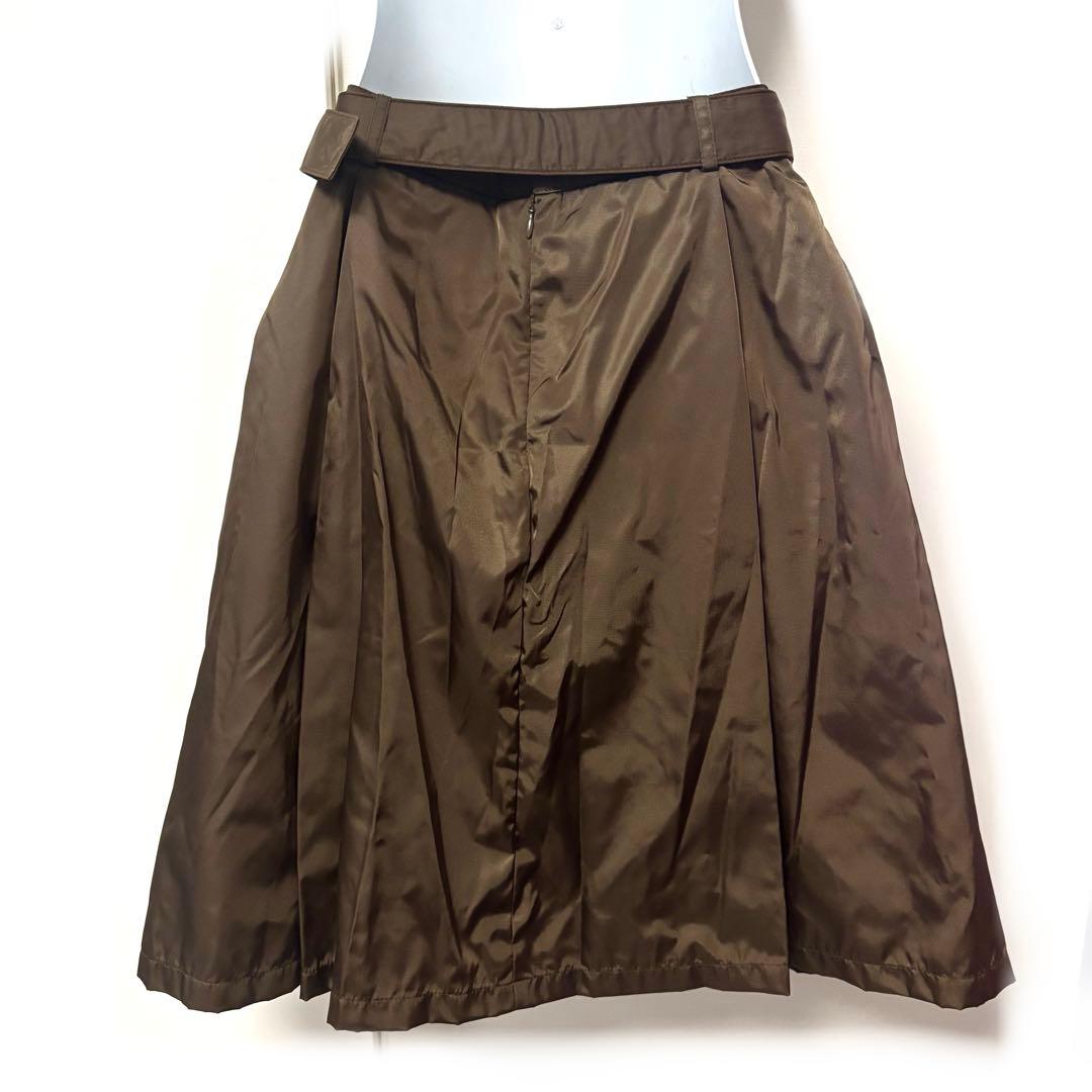 【美品】PRADA プラダ　スカート　カーキ　グリーン　プリーツスカート　38