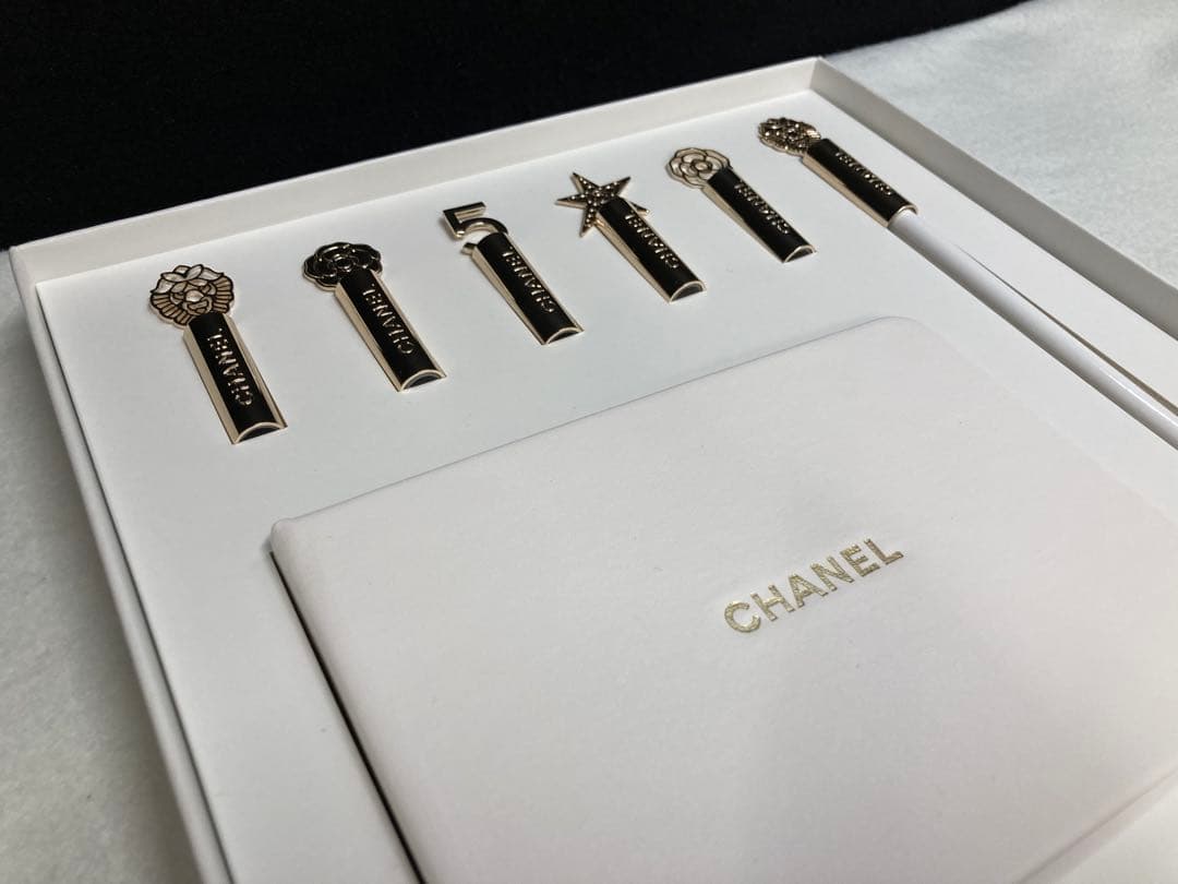 CHANEL DREAM CHASER ノベルティ メモ pencil cap