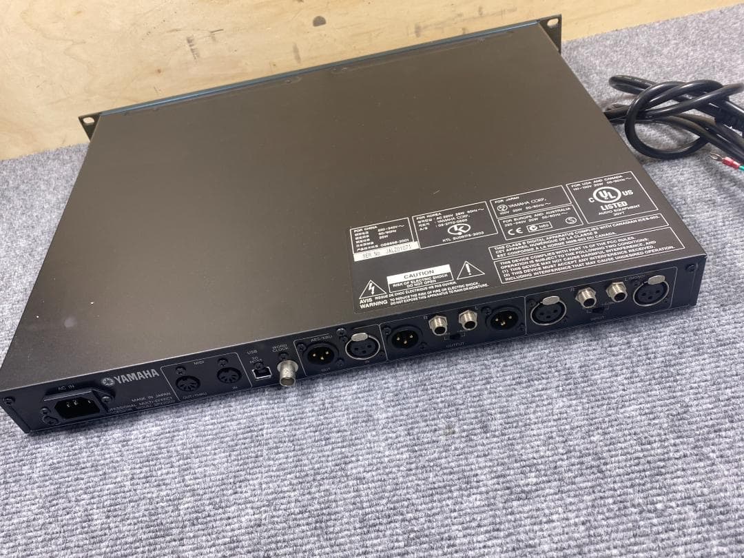 702 YAMAHA SPX2000 マルチエフェクター　ラック