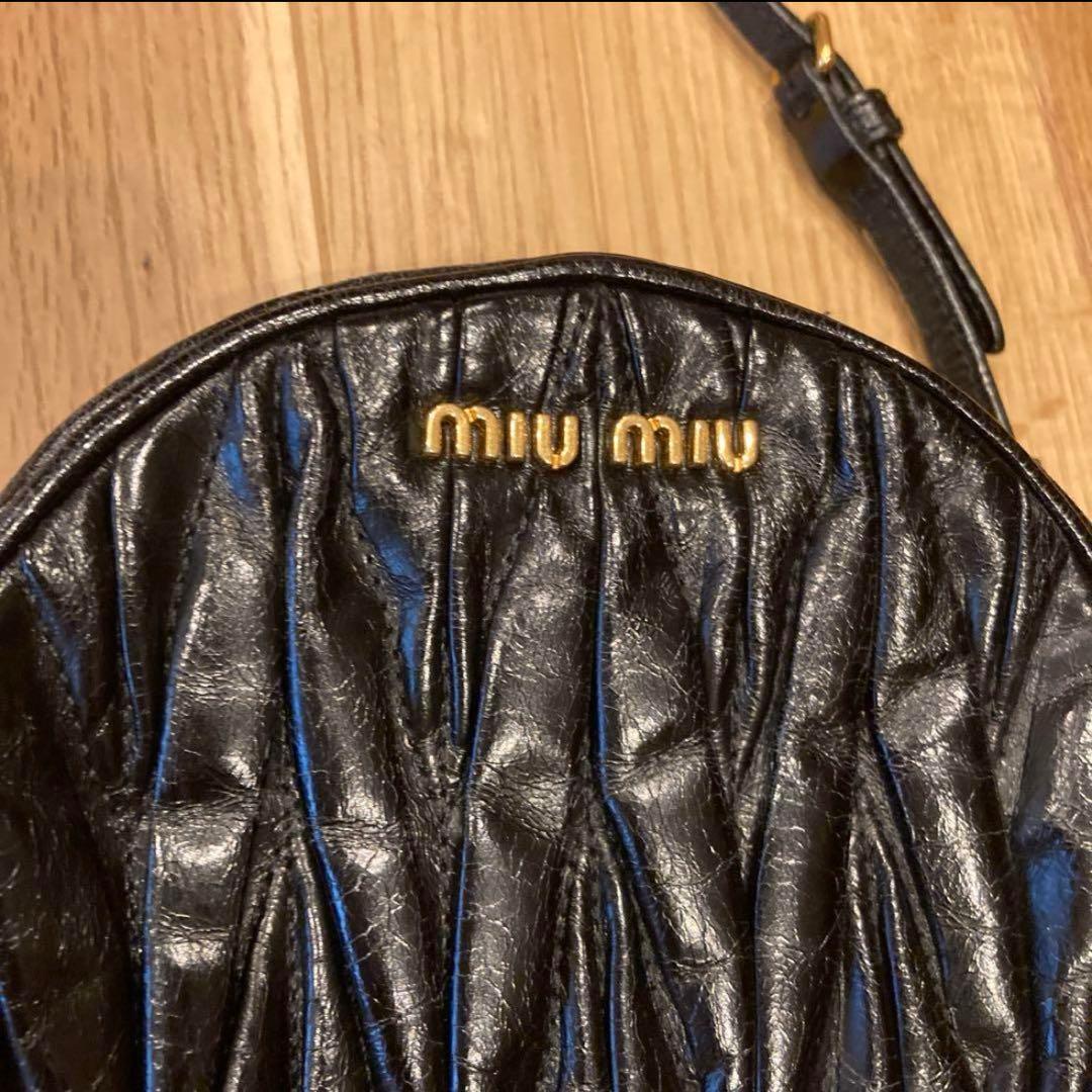 miumiu マテラッセ バッグ ミニバッグ ポーチ